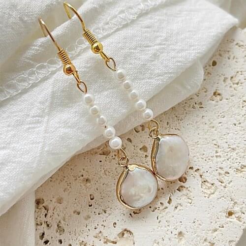 Retro Natural Round Pearl Earrings for Women Long Tassel Irregular Pearl Korean Fashion Jewelry 2021 New Drop Earrings Statement
