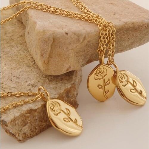 2021 New Elegant Irregular Oval Plate Engraving Rose Flower Pendant Necklace for Women Minimalist Stainless Steel Necklace