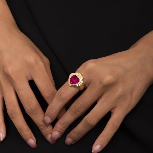 Origin Summer French Vintage Rose Red Love Heart Ring for Women Fashion Circle Rhinestone Geometric Metallic Ring Jewellery