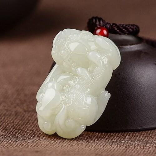 Natural hetian white jade hand-carved brave troops pendant simple retro pendant jewellery fashion for women men lucky