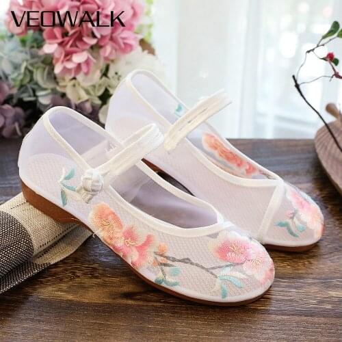Veowalk Summer Women Gauze Transparent Cotton Fabric Ballet Flats Flower Embroidered Mesh Shoes for Elegant Ladies White Pink