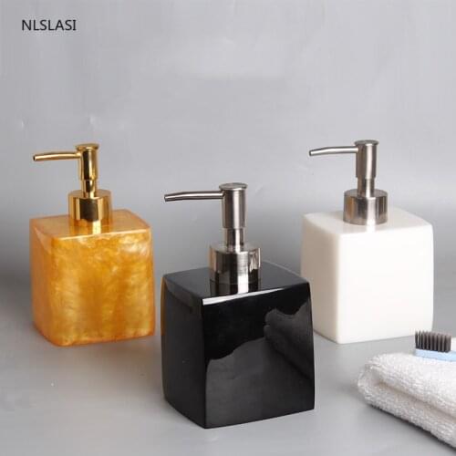 400ml Portable Creative European Resin Hand Soap Dispenser Bottle Travel Bathroom Accessories Shampoo Bottle Soap Dispenser
