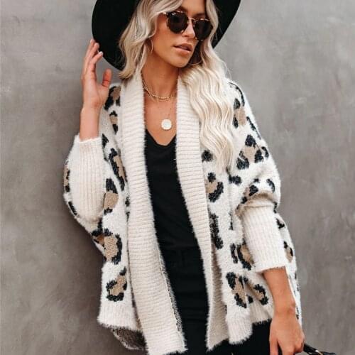 Printed Fashion Sweater 2021 Autumn and Winter New Womens Knitted Sweater Three-color Leopard Sweater Cardigan Streetwear