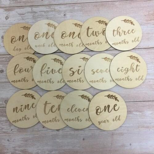 Wooden monthly baby milestone cards