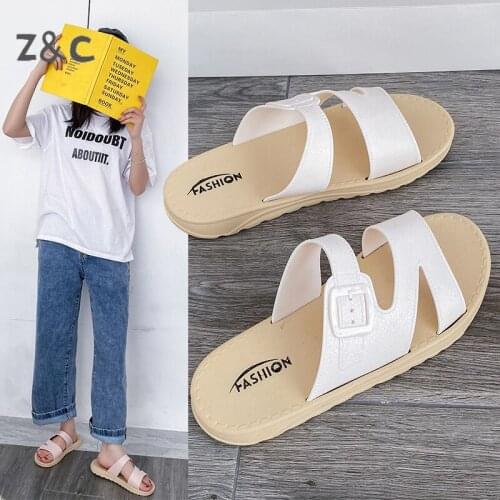 Summer 2021 Thick-Soled Slippers Students and Womens Non-Slip Beach Shoes Fashionable Flat-Soled Womens Sweet Sandals Concise