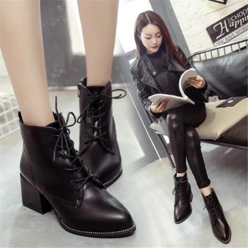 Thick with Martin boots female British wind 2018 new short boots pointed high heels ladies lace womens boots autumn single