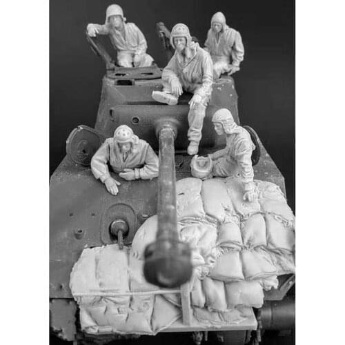 5 U.S. soldiers and packages unassembled, unpainted