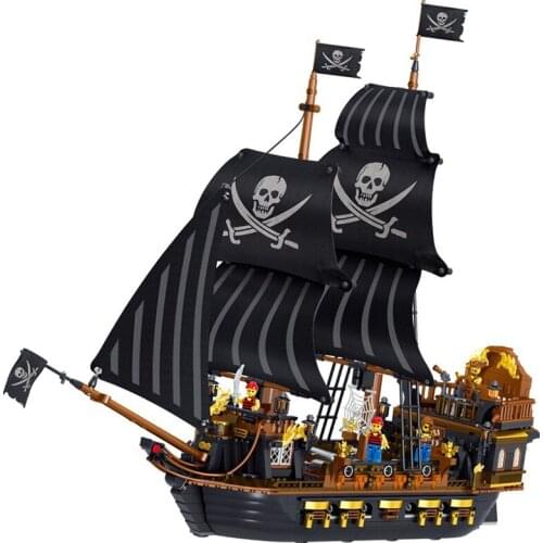 1352Pcs Educational Building Blocks Toys For Children Boys Girls DIY Birthday Present QL1804 Pirate Ship Model Small Bricks Gift