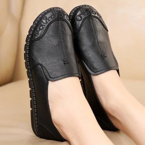 Women Leather Flats Female Flats Spring Shoes Comfortable Fashion Classic Womens Loafers Casual Leather Shoes