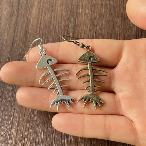 Vintage Silver Bronze Alloy Fishbone Ear Hook Pendant For mens various occasions, jewelry charm and fashion wear