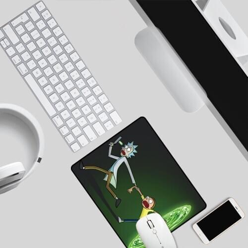 Mairuige Anime Mousepad Cartoon Rubber Small Pc Computer Play Mat Locking Edge Speed Gaming Mouse Pad Soft Pad Cheap Desk Mat