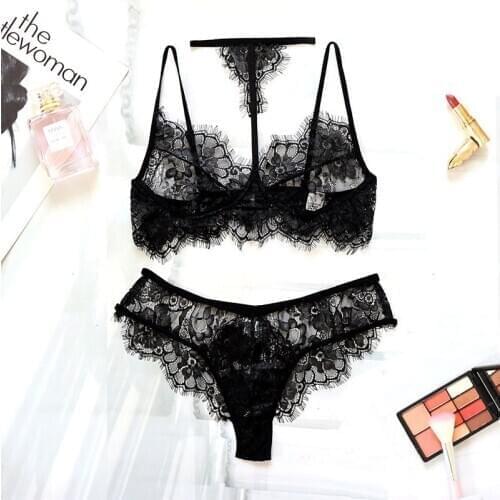 Women Underwear Set Sexy Embroidery lenceria mujer Lingerie Set sexy costumes Openwork Sexy Perspective 2PCS nightwear FDH