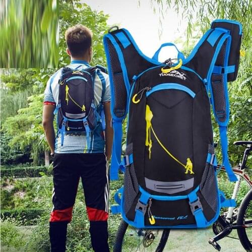 18L Cycling Running Backpack Men Women Lightweight Breathable Marathon Riding Travel Waterproof Backpack with 2L Water Bag