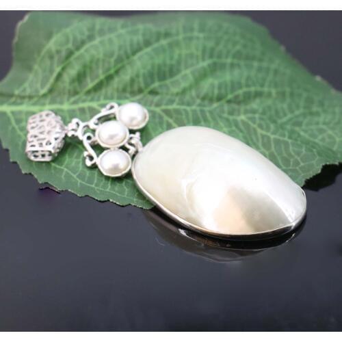 L008 New marine natural white shell abalone shell pearl pendant,Fit fashion female necklace DIY making wholesale