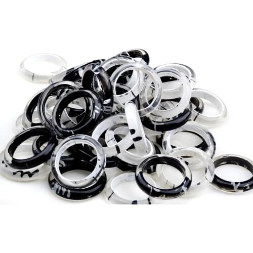 20Pcs/Lot Fashion Wholesale Mix Size White Black Resin Ring Set Fashion Wholesale Mixed Pattern Ring For Kids Children Jewelry