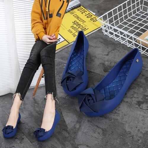 Pure Waterproof jelly flat shoes sweet rose beach loafer women non-skid round toe espadrilles shallow slip on rain rubber sandal