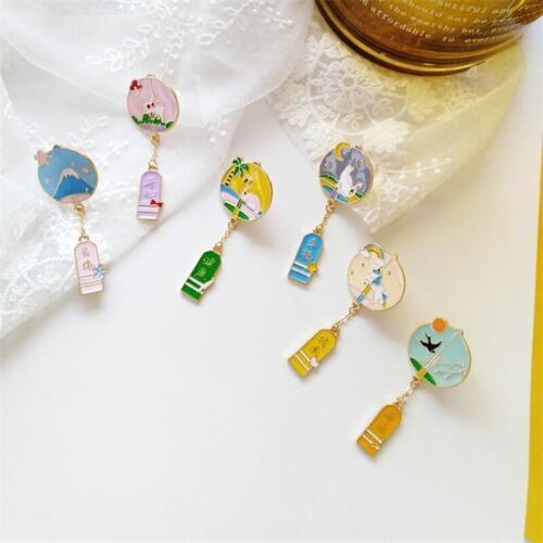 2020 Cute girl alloy wind chime illustration brooch Original cartoon small fresh versatile clothes accessories pins