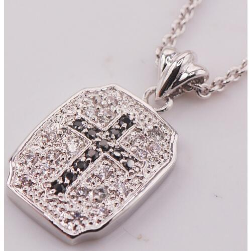 Black Onyx White Crystal Zircon 925 Sterling Silver Fashion Jewelry Pendant TE482