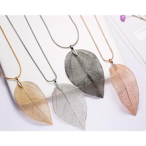 2020 Fashion Bohemian Leaves Necklaces Ladies Girls Real Leaf Pendant Necklace Long Chain Charm Jewelry for Women bijou Gift