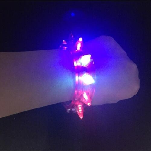 2018 Limited Time-limited Led Wedding Favors 20pcs/lot Led Flash Bracelet Light Up Party Toys Hand Ring For Party/bar/cosplay