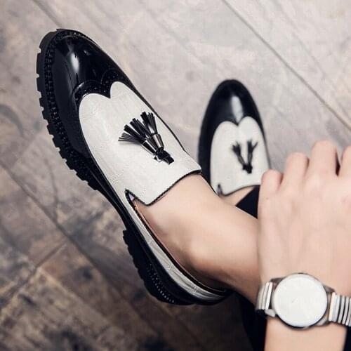 Luxury classic mens brogue oxfords shoes genuine cow leather shoes men pointed toe formal footwear wedding dress shoes 38-47