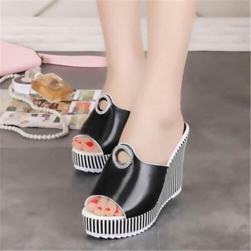2019 Summer New Sandals Flip Flops Wedges Height Increasing Platform Casual Fashion Female Shoes