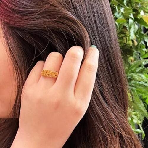 Personalized Name Ring Unisex Custom Letter Initial Ring with Heart Gold-Plated Copper Nameplate Ring for Women Girls