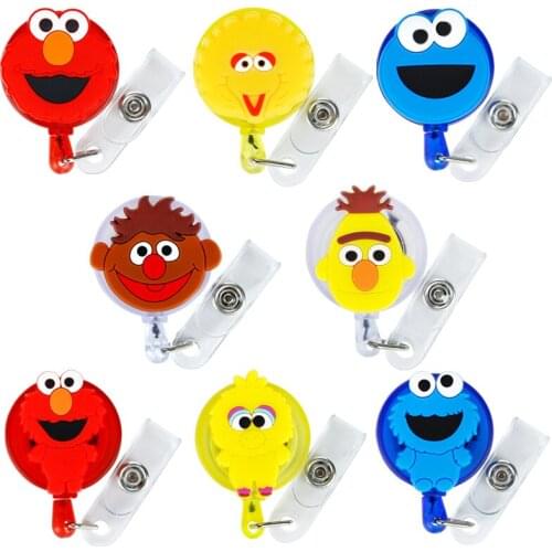 2021 New Cartoon Retractable Creative Badge Reel Students Nurse Girl Exhibition Enfermera Name Card Chest Bear Card Holder