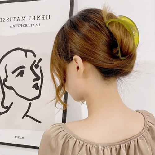 Simple Transparent Large Hair Claw Fashion Acrylic Hair Clip Half Moon Shaped Hairpins DIY Hair Styling Tool Hair Accessories