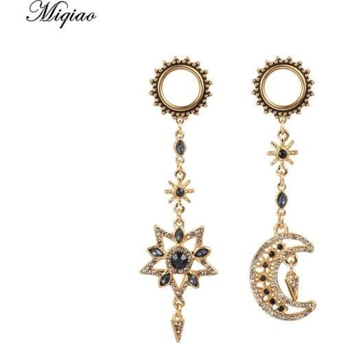 Miqiao 6-25mm Stainless Steel Ear Plugs and Tunnels Dangle Asymmetrical Stars and Moon Earrings Body Piercing Jewelry 1pair