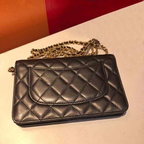 Brand new high end customized luxury mobile phone bag WOC sheepskin Shoulder Bag Fashion diamond womens bag