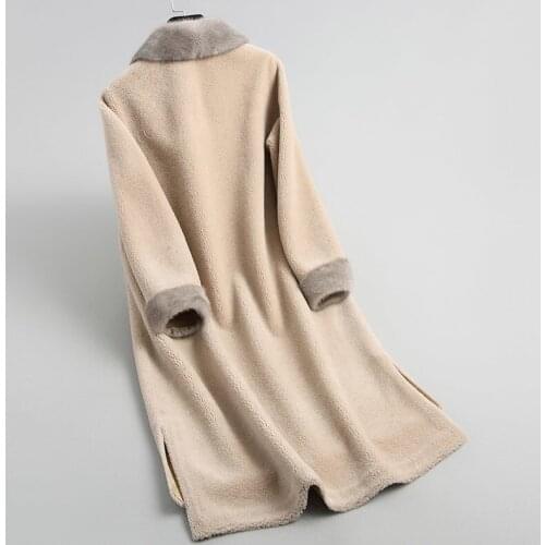 Women 2020 Sheep Shearing Coats With Natural Mink Fur Collar Real Wool Fur Coat Female Long Warm Winter Jackets NST18147