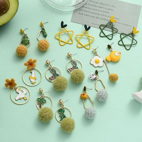 Green Drop Earrings For Women Fashion Jewelry 2021 New Trendy Charms Hollow Five Stars Asymmetry Earring