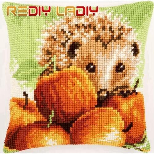 Cross Stitch Cushion Hedgehhog Apple Chunky Yarn Cross-Stitch Kits Needlework Pre-Printed Canvas Pillow Home Decor Arts & Crafts