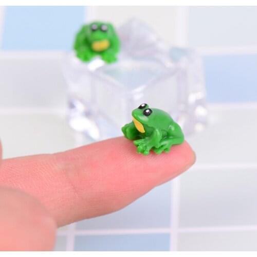 Cute / Fairy Garden Gnome / Moss Terrarium Decor / Crafts / 2pcs Little Frog Doll House/ Miniatures / Figurine DIY Supplies