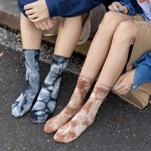 Fashion Unisex Tie-Dyed Breathable Soft Cotton Middle Tube Skateboard Socks