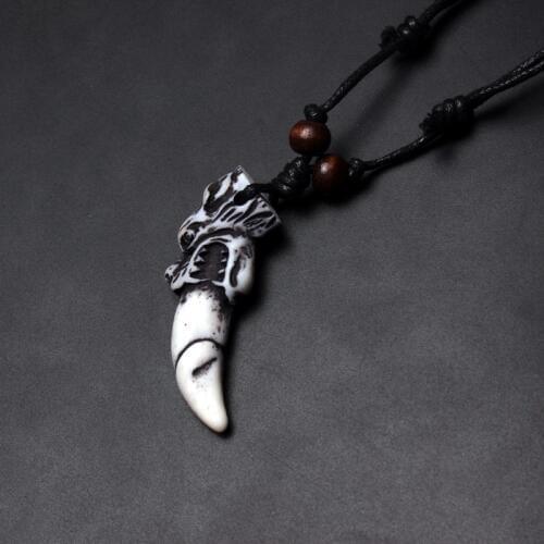 Hot Selling Wolf Teeth / Tooth Waxed Rope Crystal Pendant Necklace Jewelry 2016 Christmas Valentines Gifts Hen14