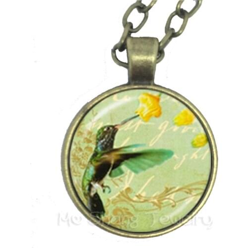 Vintage Bird Art Painting Picture Necklace Glass Cabochon Round Pendant Animal Sweater chain For Women Accessories Gift