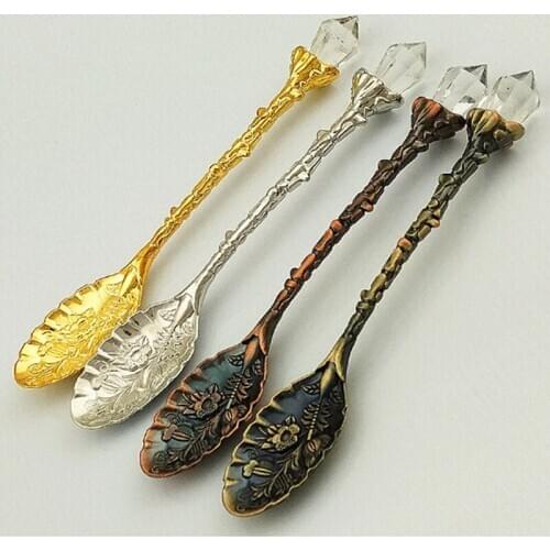 Crystal Head Pattern Spoons Coffee Spoon Sugar Tea Ice Cream Dessert Cutlery Spoon Carved Design Kitchen Tableware Dinnerware