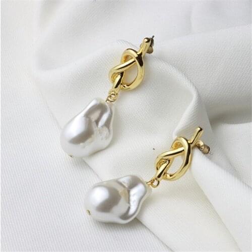 Kshmir Irregular pearl earrings 2021 new fashion women earrings baroque temperament stud earrings jewelry gifts