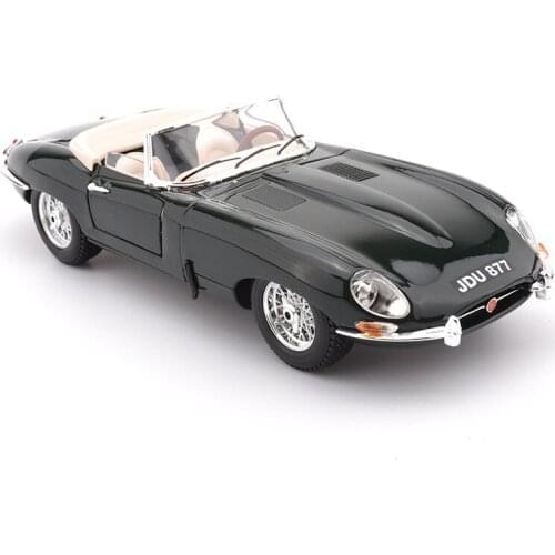 1:18 high simulation alloy car model Jaguar E-type Coupe classic car model for children gifts