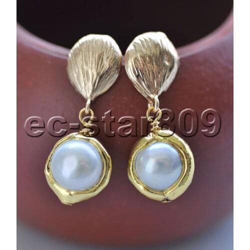 P7176 13mm Round White Pearl Gilding Conch Dangle Earring Women