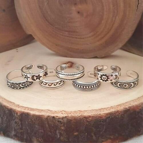 7Pcs Retro Hollow Carved Star Moon Toe Rings Kits Bohemian Adjustable Opening Finger Ring For Women Boho Beach Foot Ring Jewelry