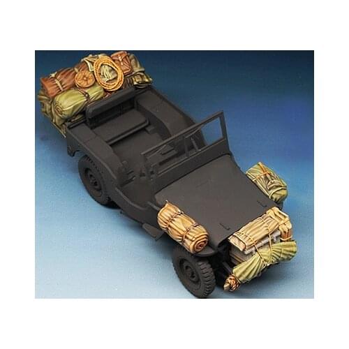 New Unassembled 1/35 modern stowage set (NO CAR ) Resin Figure Unpainted Model Kit