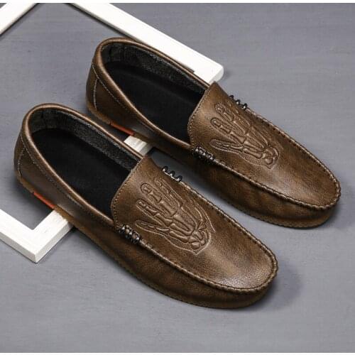 Plus Size 39-46 Peas Shoes 2021 Men Flats Light Breathable Shoes Shallow Casual Shoes Men Loafers Moccasins Men Driving shoes