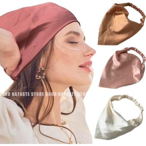 Fashion Women Satin Triangle Bandanas Printing Headbands for Lady Girls Headband Elastic Hair Bands Scarfs Accessories Gifits