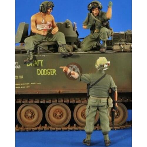 3 modern U.S. soldiers need to assemble and paint by themselves 1:35