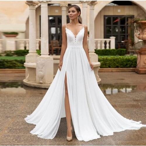 Bohemian Wedding Dress A-Line Side Slit V-Neck Spaghetti Straps Backless Lace Appliques Floor Length Sweep Train Bride Gown New