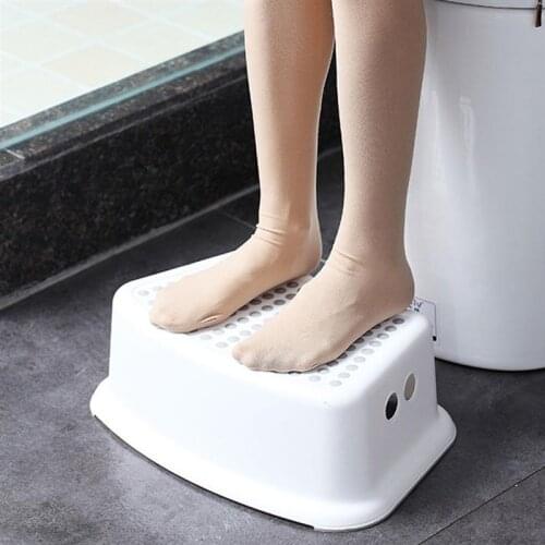 Anti Step Stool Children Bathroom Foot Stool Bath Toilet Stool for Home (White)