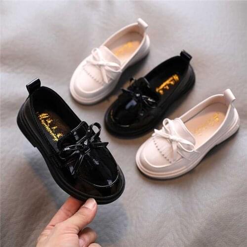 Spring Autumn Girls Shoes Fringed Loafers Bowtie Slip on Shoes For Girl Kids Loafers White Black Casual Shoes Leather non-slip